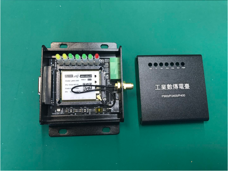 XYB-WMI-ENC-GII P840数传电台1W调频2W定频，支持DB9/USB/TTL 