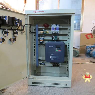 22KW一拖一变频恒压供水控制柜 变频器厂家直销 