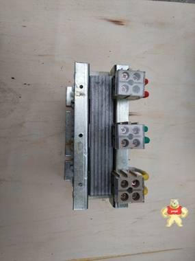 7.5KW變頻器專用三相交流輸入電抗器JXL-20A/2% 輸入電抗器,進(jìn)線電抗器,交流電抗器,三相電抗器,JXL輸入電抗器