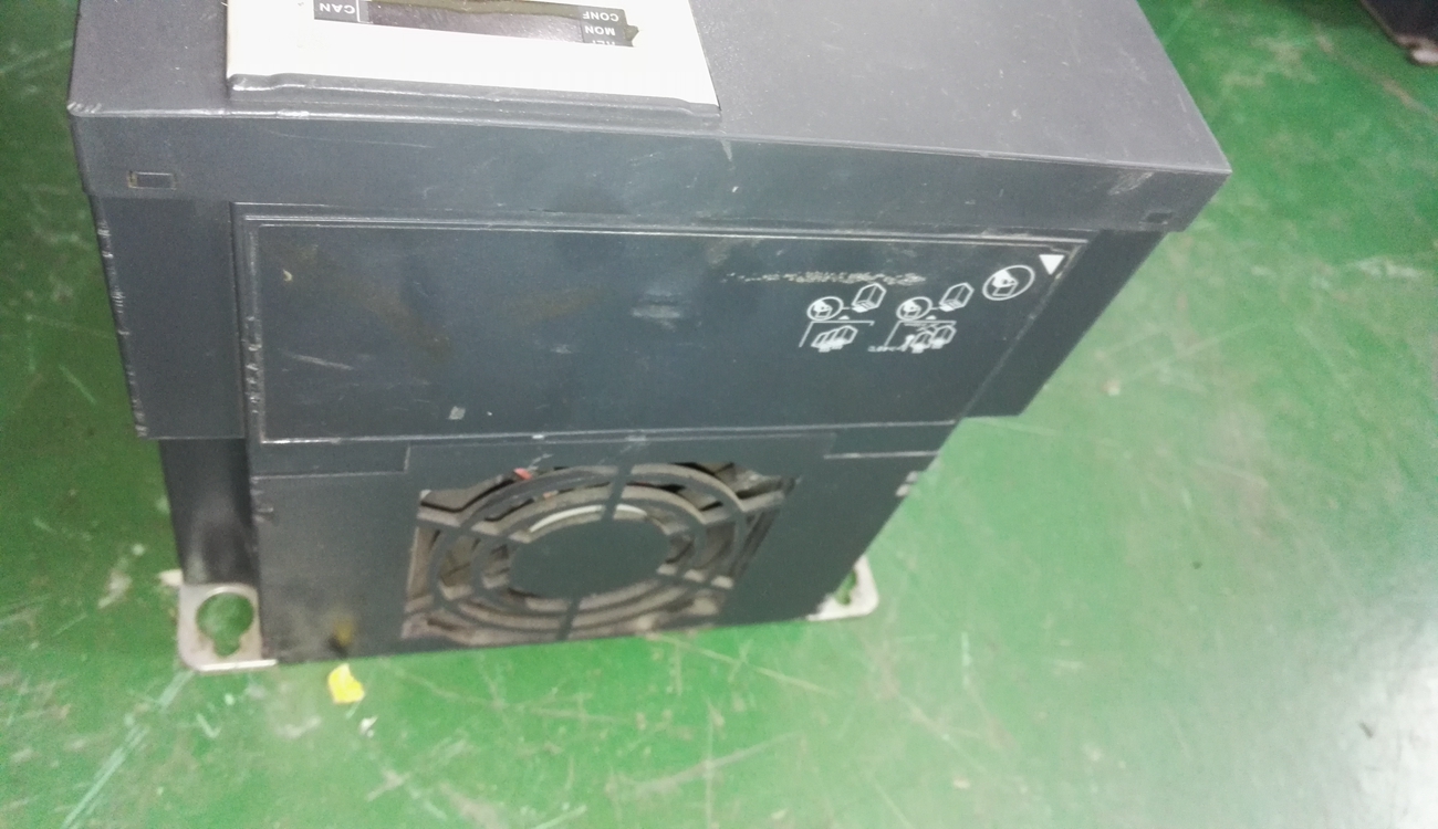 施耐德变频器 ATV312HU55N4 也可维修