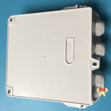 供应插片式1分8光纤分光箱（外贸款）白色 
