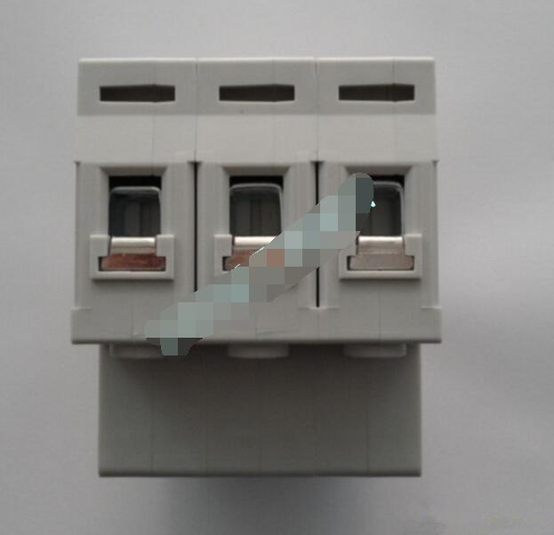常熟开关厂 CH1-63 D16 3P 微型断路器 6KA订制品