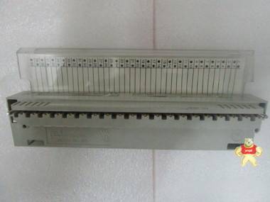 SCHLEICHER    140XTS00200     PLC 智能自动化工控 