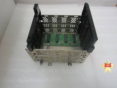 Allen-Bradley   1756-A4    PLC 智能自动化工控 