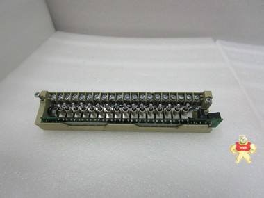 Schneider   140XTS00200     PLC 智能自动化工控 