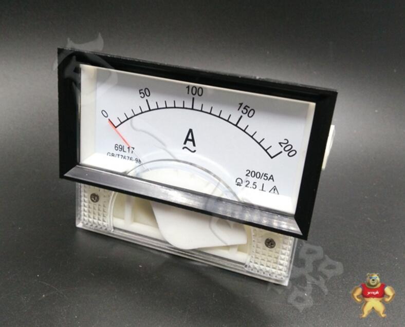 上海向一电器69L17指针安装式交流直角90℃电压测量仪表的作用