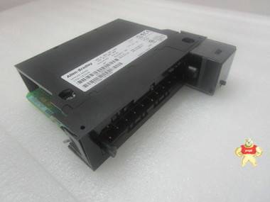Allen-Bradley    1756-IB16I A版本   PLC 