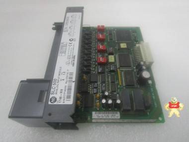Allen-Bradley    1746-NI8    PLC 