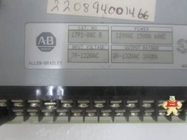 Allen-Bradley  1791-8AC    模块 智能自动化工控 