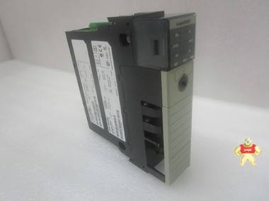 Allen-Bradley    1756-L55M14    PLC模块 智能自动化工控 