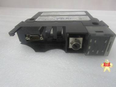 Allen-Bradley   1756-L1M2    PLC 智能自动化工控 