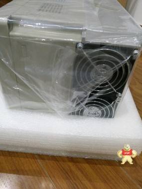 变频器S2800-4T22G 