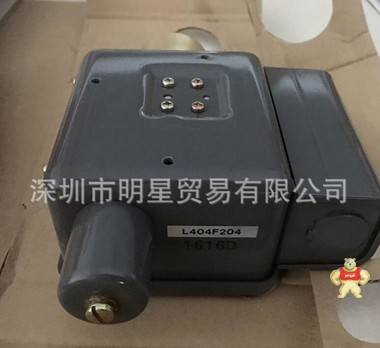 日本AZBIL日本山武L404F204壓力控制器原裝現(xiàn)貨 
