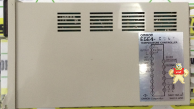 E5E4-C90K  OMRON  控制仪表  现货 