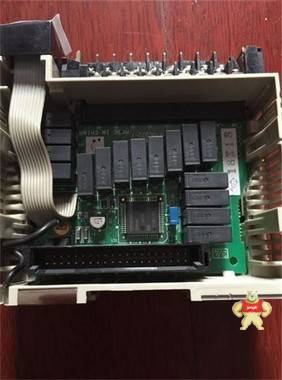 [现货]原装欧姆龙触摸屏RS-422A转换适配器 NS-AL002 