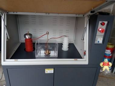 固体绝缘材质电压击穿试验仪\介电击穿强度试验仪\耐电压击穿测试仪\电气强度测试仪\介电强度测定仪 电压击穿试验夜色,介电击穿强度测试仪,电气强度试验机,绝缘强度测试仪