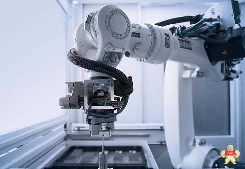 中国工业机器人密度低于世界先进水平--ABB中国公司总裁