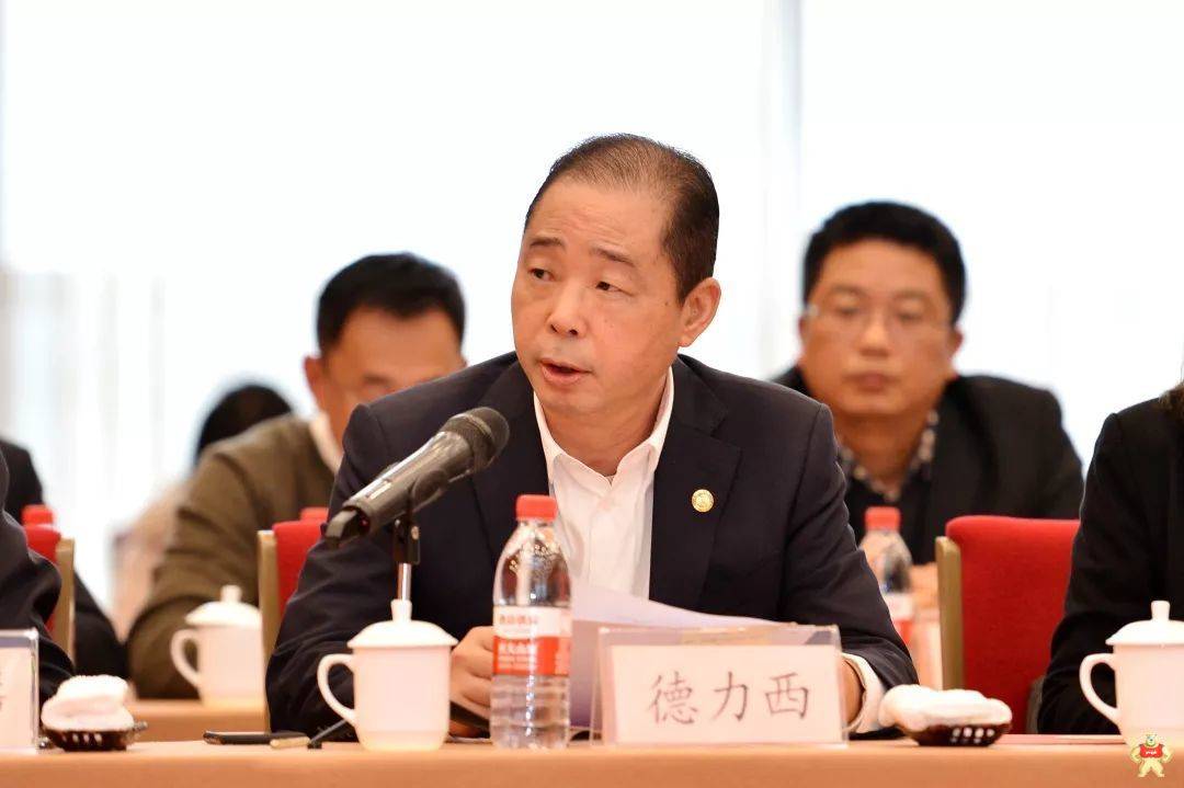 據(jù)報(bào)道：德力西與浙江省稅務(wù)局續(xù)簽《稅收遵從合作協(xié)議》