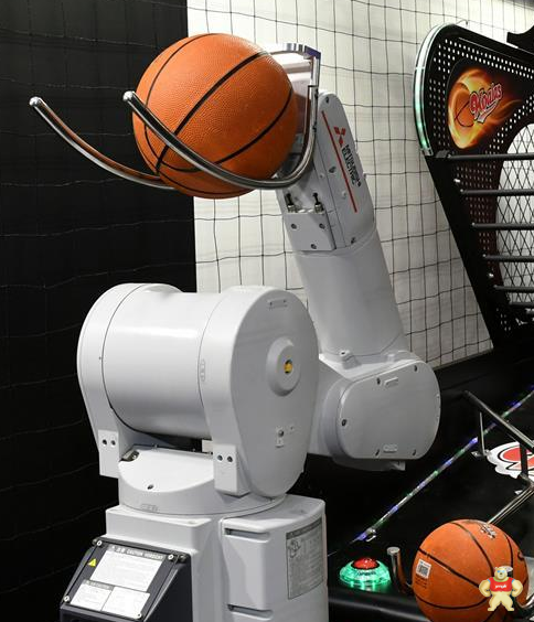 第23届日本国际机器人展在东京国际展览中心开幕