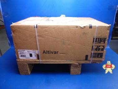 NEW SEALED SCHNEIDER ELECTRIC ATV21HD22N4 ATV21HD22N4