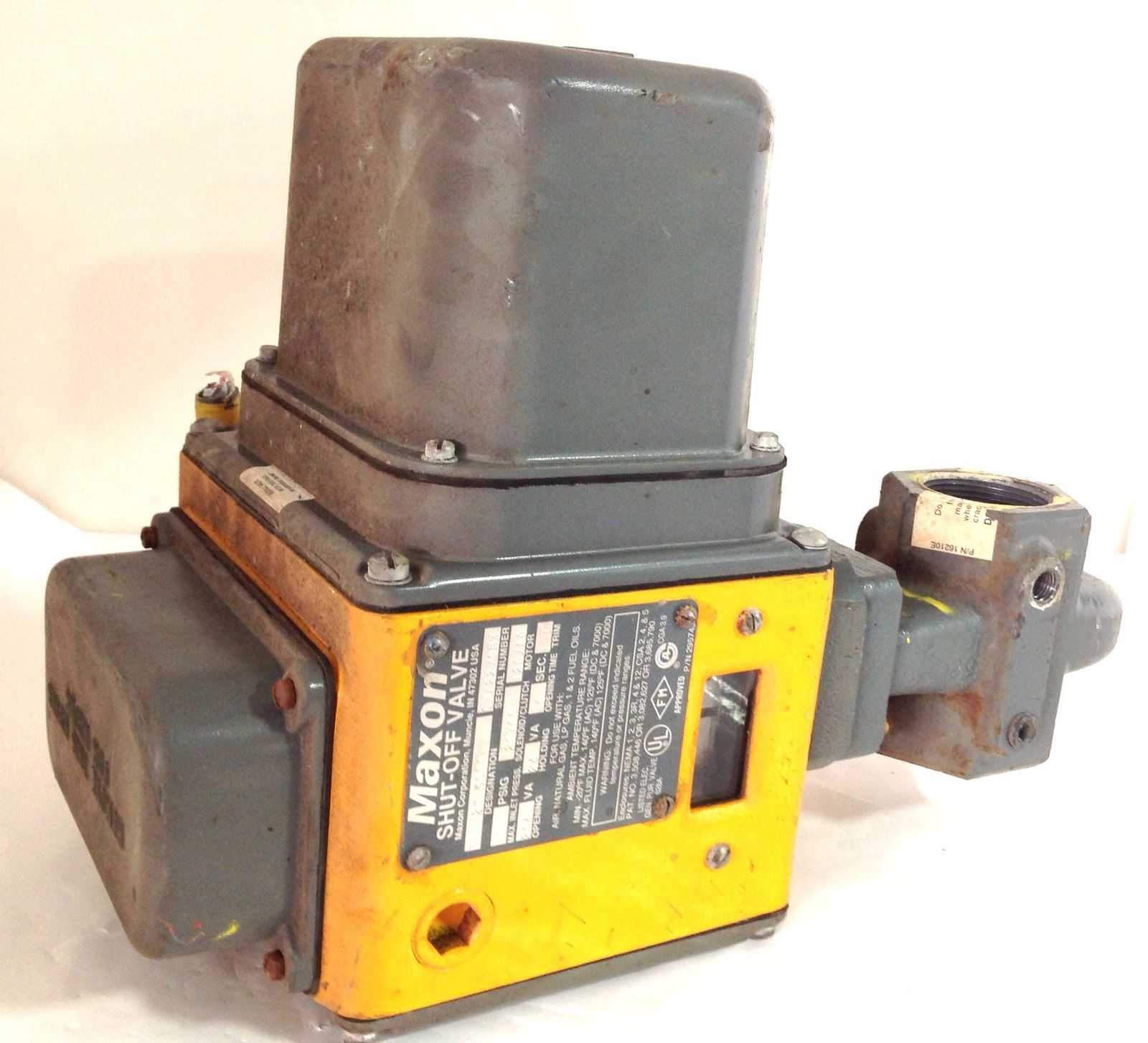MAXON * SHUT-OFF VALVE * 1-1/2" 5000 1