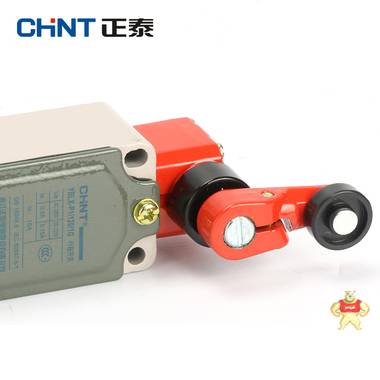正泰行程开关YBLX-P1-120/1G 限位开关 可调滚轮摇臂式自复位220V 正泰,全新,行程开关