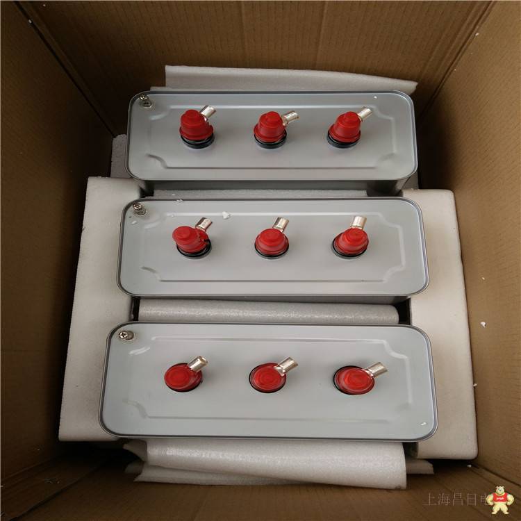 BSMJ电容器直销|三相补偿|BSMJ-0.69-18-3并联电容器 并联电容器,BSMJ电容器,补偿电容器,BSMJ电容器,三相电容器