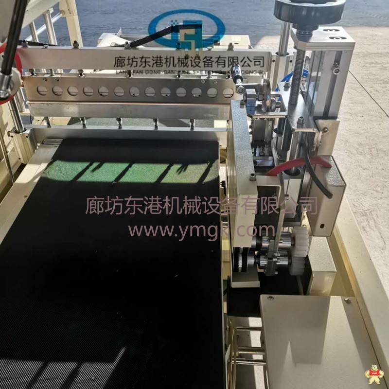 厂家直销热收缩膜包装机 PE膜热收缩膜包装机 PE膜热收缩包装机 热收缩膜包装机,L型边封包装机,边封封切机,全自动包装机,袖口包装机