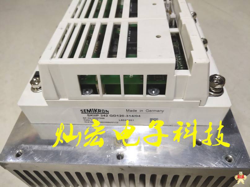 SEMIKRON晶闸管/二极管模块SKKD 105F16 TS 12-IT-002-00 SKKH 27/12 E 赛米控模块,赛米控IGBT模块,西门康功能模块,西门康IGBT模块,SEMIKRON模块