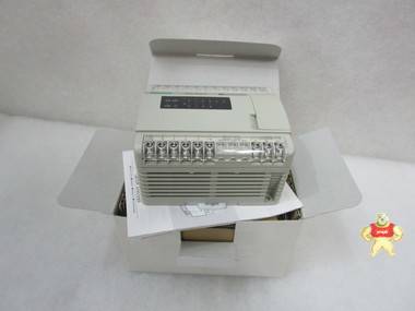 SCHNEIDER TSX07301012 plc可编程控制器 plc可编程控制器