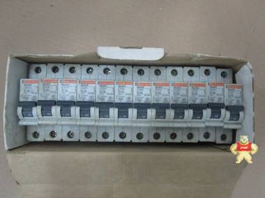 施耐德 C65N1PC10 智能自动化工控 