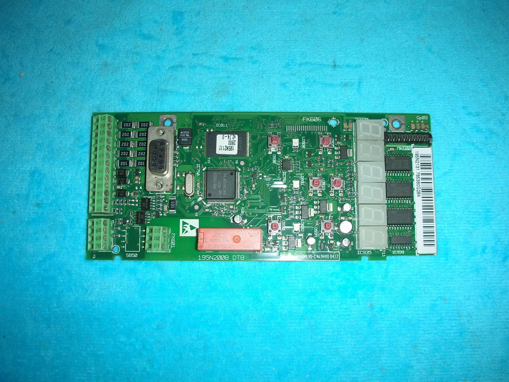 丹弗斯  195N2008 DT8 / 195N2131