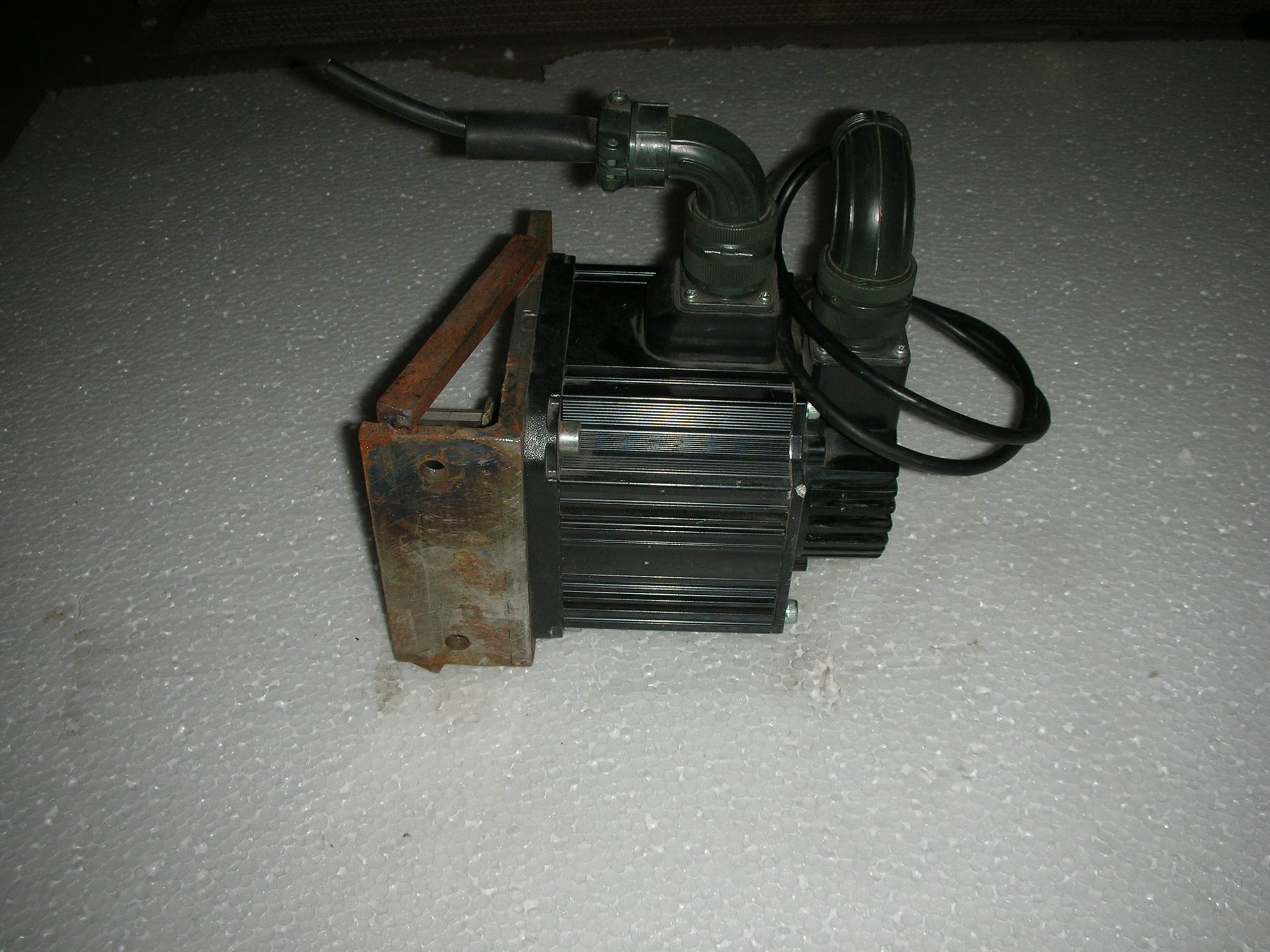 ESTUN  EML-10APA22