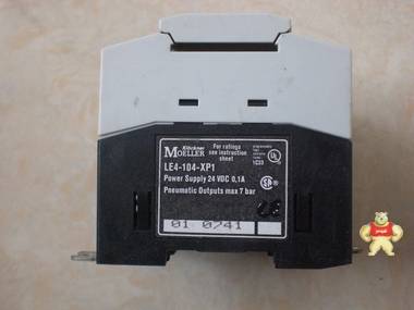 金钟穆勒 MOELLER PLC模块  LE4-104-XP1 原装现货 