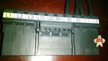SGDV型安川伺服驱动器端子排 插头 L1L2L1CL2C插头 UVW插头 