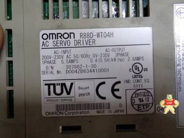 欧姆龙伺服器R88D-WT04H 配电机 