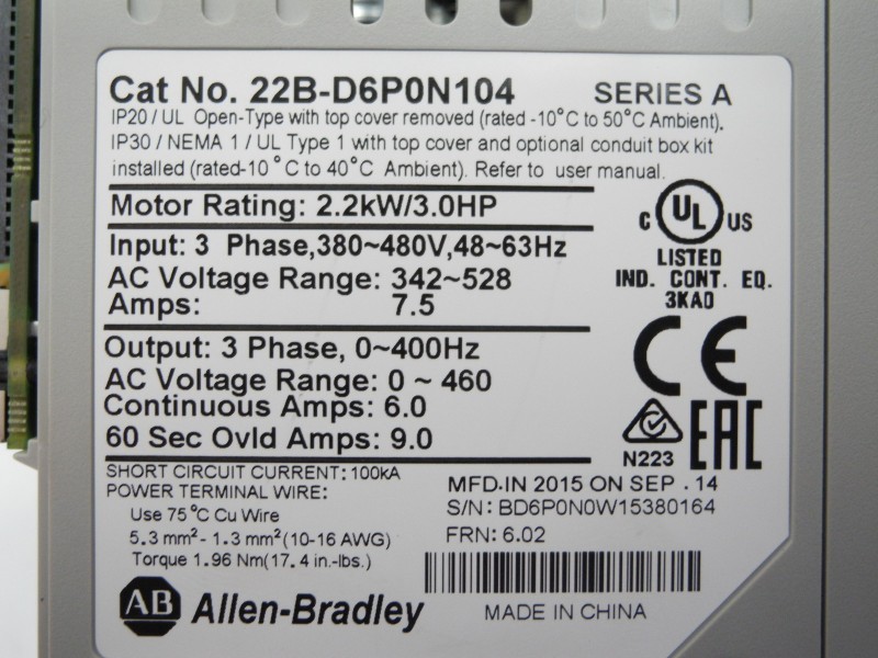 Allen Bradley Frequenzumrichter Cat No. 22B-D6P0N104 2,2kW 4