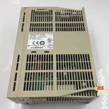 New SGDM-30ADA Yaskawa AC Servo Drive 3KW 24.8A 2PH 200V 1 Y 