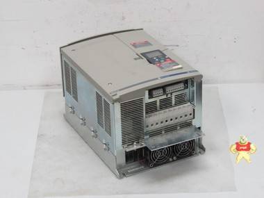 Telemecanique Altivar 58 ATV58HD12N4 10HP 7,5kW 400 V Top Zu 