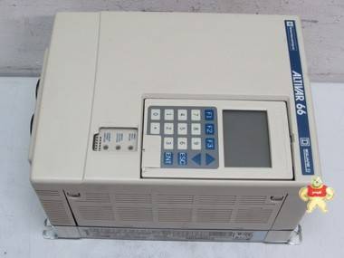 Telemecanique Altivar 66 ATV66U41N4 + Keypad 3HP 2,2 / 3KW 4 