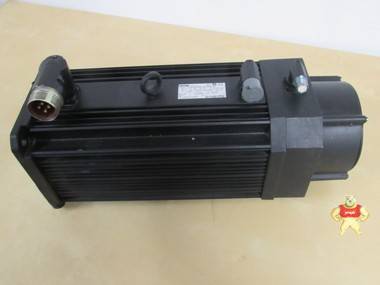 Lenze MCA 19S17-RS0B0-B28R-ST5F10N-R0SU 