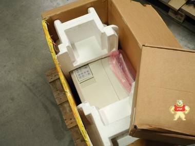 ABB ACS800 Frequenzumrichter ACS800-01-0060-5 +D150 