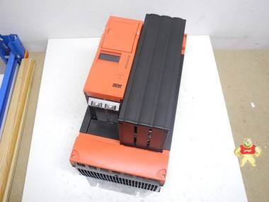 SEW Movidrive MDV60A0550-503-4-0T MDX60A0550-503-4-00 