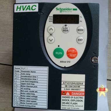 施耐德项目用变频器ATV212HU40N4  4KW 380V内置EMC订货全新行货 施耐德