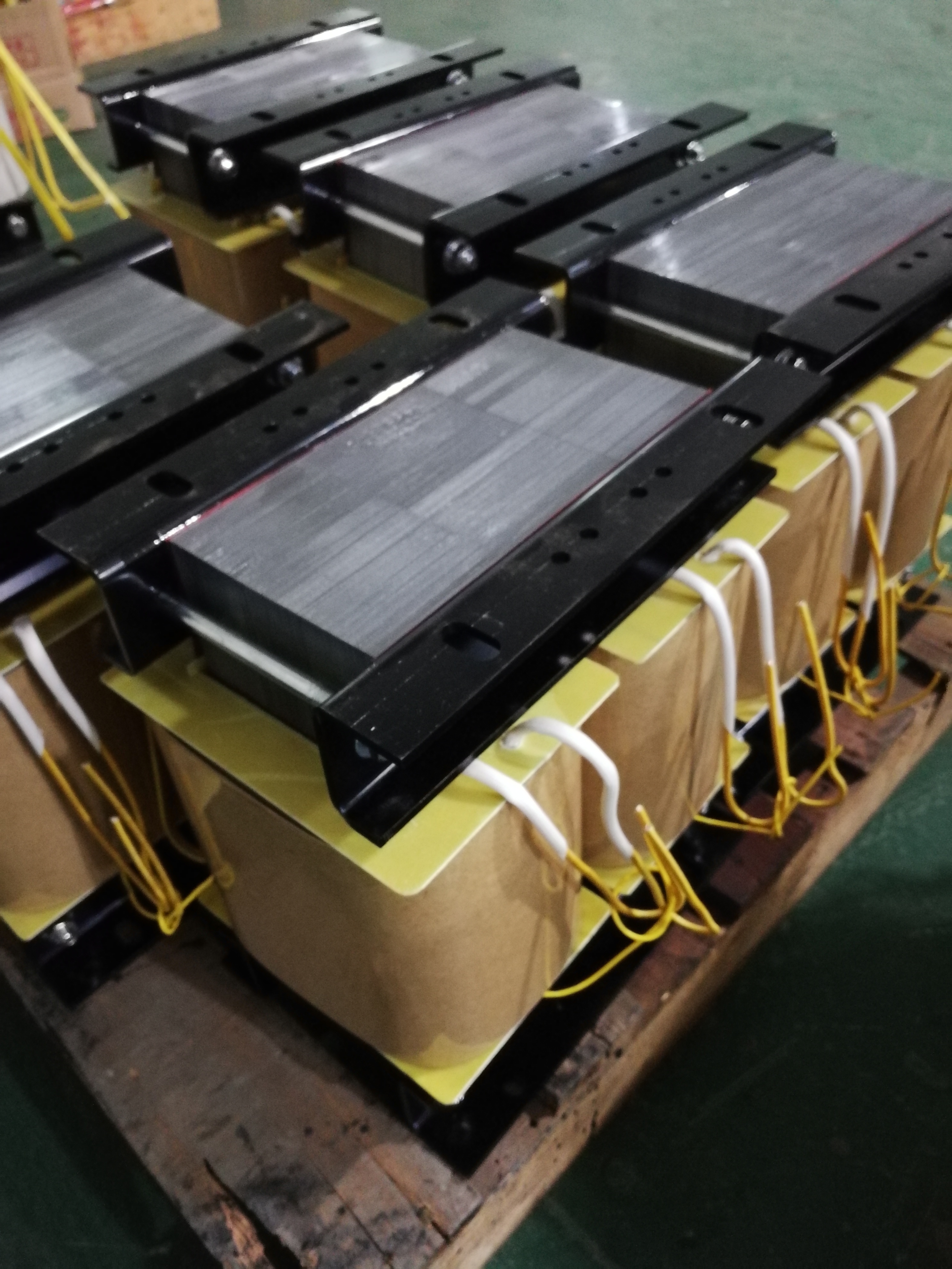 三相380V变220V变压器