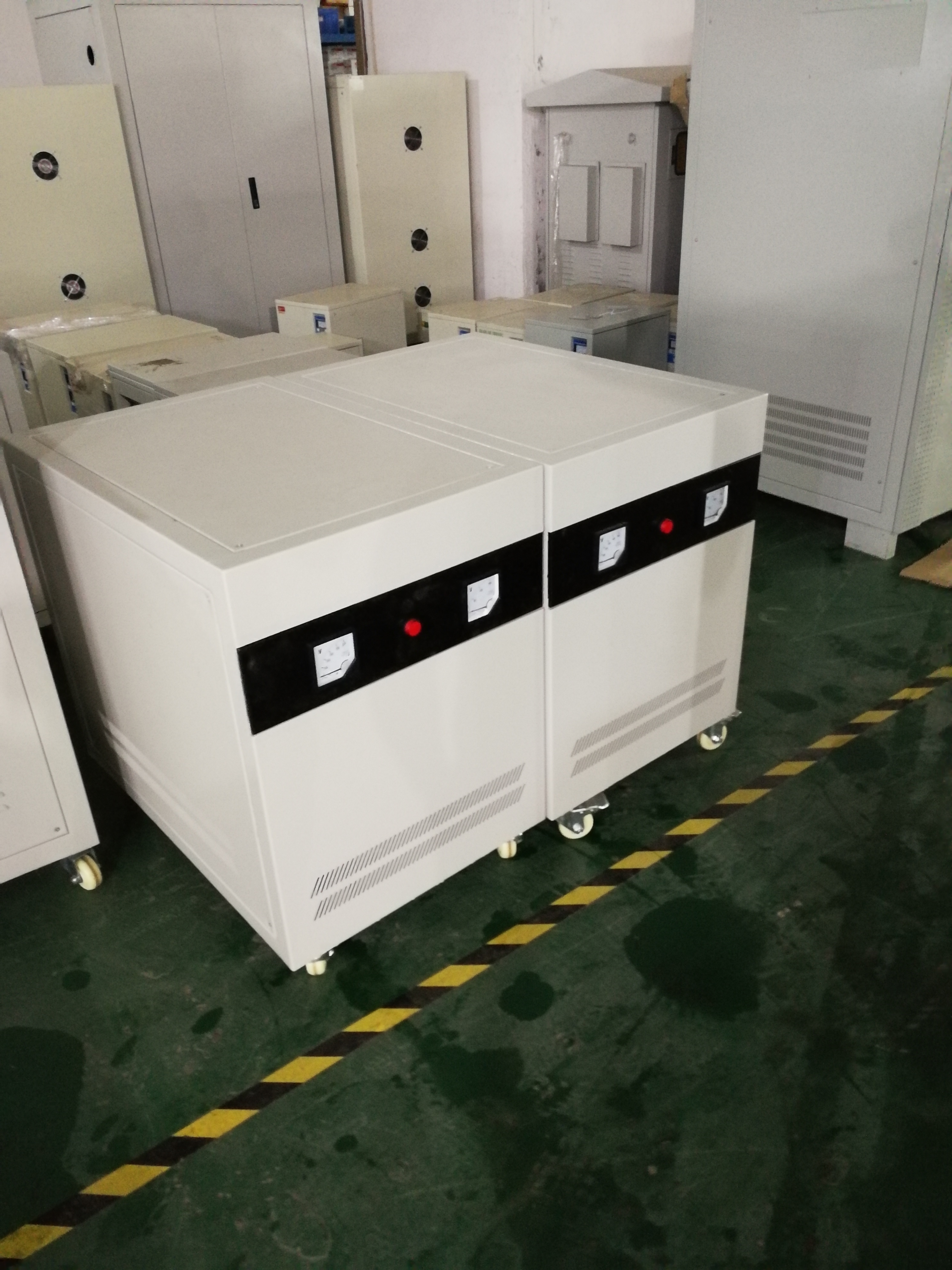 昭和真空镀膜机专用稳压器变压器