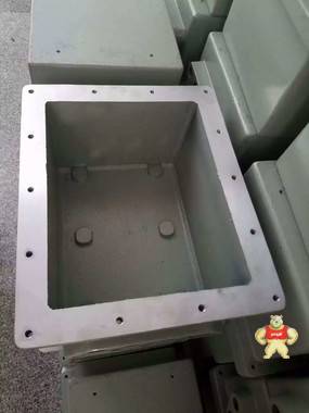 【BXD51-4K防爆動(dòng)力配電箱 4回路帶總開關(guān)】 防爆動(dòng)力配電箱,防爆動(dòng)力配電箱,防爆動(dòng)力配電箱,防爆動(dòng)力配電箱,防爆動(dòng)力配電箱