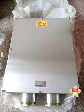 Q235鋼板鐵焊箱 400*500*200材質(zhì)可以為不銹鋼 鋼板鐵焊箱,鋼板鐵焊箱,鋼板鐵焊箱,鋼板鐵焊箱,鋼板鐵焊箱