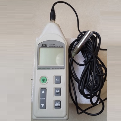 供应台湾泰仕TES-1352A可程式噪音计声级计30dB-130dB