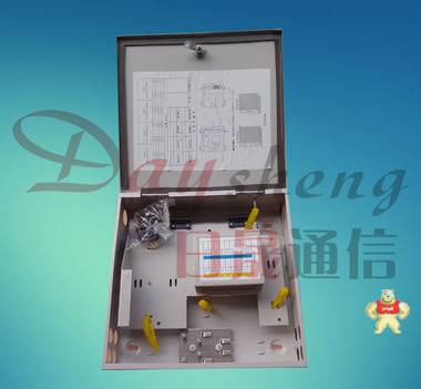 光分路器箱 光分路器箱,插片式光分路器箱,二槽位光分路器箱,四槽位光分路器箱,光分路器配线箱